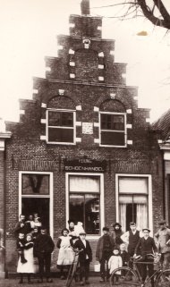 Klik hier om terug te keren